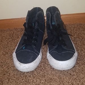 💛 Blowfish• High Top Sneakers